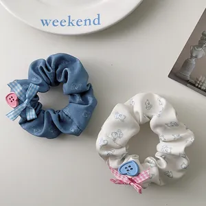 Chouchous de style coréen avec motifs d'ours, nœuds à carreaux et boutons cœur