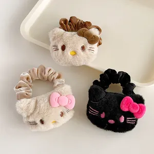 Dreiteiliges Hello Kitty Plüsch Haargummi Set in Creme, Beige und Schwarz
