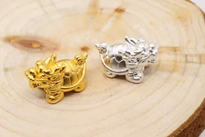 Detaillierte Gravur auf gold-silbernen Drachenschildkröten-Perlen für DIY Schmuck