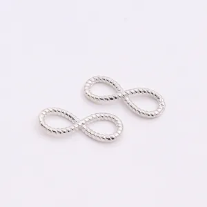 Minimalistische S925 Sterling Silber Infinity Anhänger mit strukturierter Seiloptik