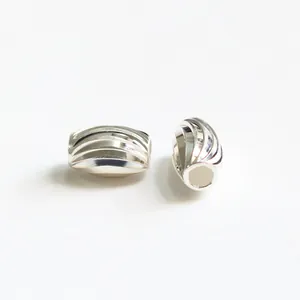 Coppia di perline olive in argento 925 con trama a spirale per creazione gioielli