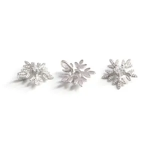 Pendentif flocon de neige en argent S925 avec cristal brillant serti en micro-pavage