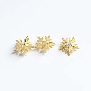 Trois pendentifs flocon de neige dorés en argent S925 avec zircon scintillant