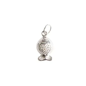 Pendaglio a forma di pesce in argento sterling S925 con cuore per gioielli fai da te
