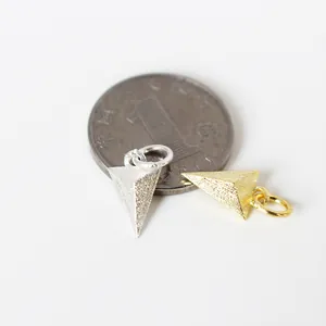 Pendentifs géométriques triangle en argent S925 dépoli, finitions or et argent
