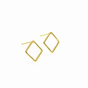 Paar minimalistische S925 sterling zilveren vierkante oorringen in glanzend goud