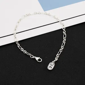 Collana a catena Figaro in argento sterling S925 con moschettone e ciondolo portafortuna
