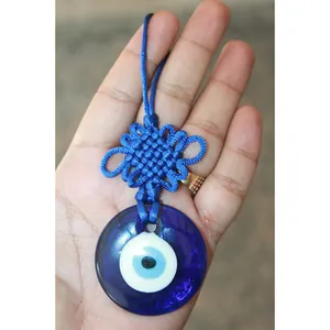 Ciondolo occhio turco fatto a mano in vetro con tradizionale nodo cinese intrecciato blu