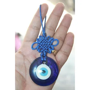 Ciondolo occhio di Allah fatto a mano con vetro blu e nodo cinese tradizionale