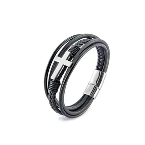 Bracelet multicouche en cuir pour homme avec croix en acier poli et fermoir magnétique