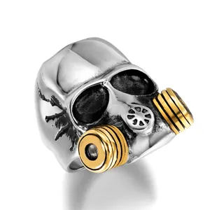 Bague tête de mort rétro en acier inoxydable avec détails dorés de style punk industriel