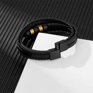 Bracciale multistrato in pelle intrecciata nera da uomo con chiusura magnetica e perline