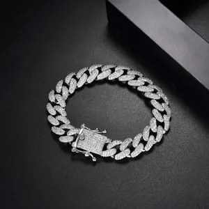 Pulsera cubana de plata con circonitas brillantes y cierre ancho de estilo hip hop
