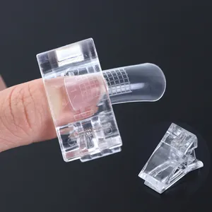 Détails des clips d'extension d'ongles transparents avec graduations pour manucure précise