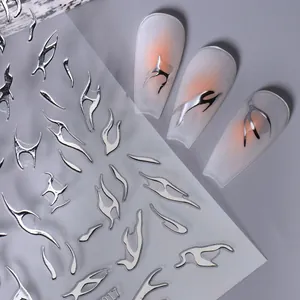 Y2K Millennial Flüssigmetall Silber Flamme Nagelkunst Aufkleber Stammes Totem Wasserdicht Selbstklebend Damen DIY Maniküre Dekoration