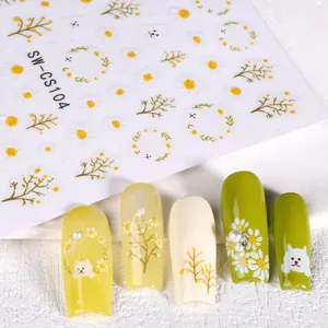 Détails d'autocollants pour ongles avec motifs de chats, marguerites et feuilles