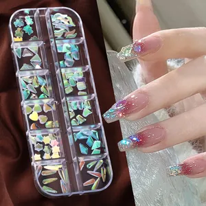 Charms de Diamantes de Imitación para Arte de Uñas de Resina Aurora Parte Posterior Plana Formas de Corazón Oso Mariposa Estrella Luna Accesorios DIY de Manicura