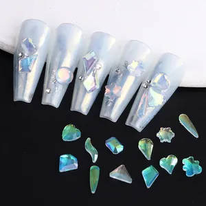 Cristales aurora para uñas con formas de corazón estrella oso sobre uñas cat eye