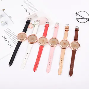 Collection de montres à quartz pour femmes avec cadran étoilé et bracelet en cuir