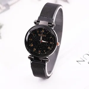 Montre élégante noire ciel étoilé pour femme avec bracelet magnétique et chiffres romains