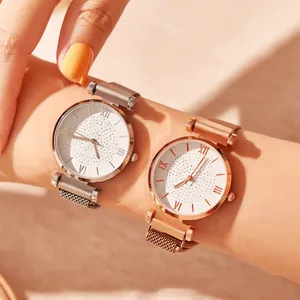 Elegante Sternenhimmel-Quarzuhr mit Mesh-Armband für Damen in Roségold und Silber