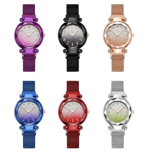 Montres quartz femme ciel étoilé avec bracelet magnétique en six couleurs assorties