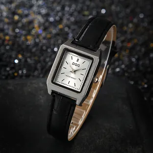 Elegante quadratische Quarz-Damenuhr in Silber mit Minimal-Zifferblatt und Lederarmband