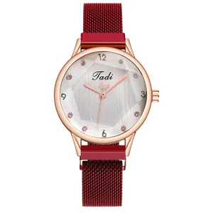 Damen Mode Quarzuhr Herz Zifferblatt Magnetverschluss Milanese Netzarmband Strass Damen Armbanduhr Lässig Schmuck Geschenk