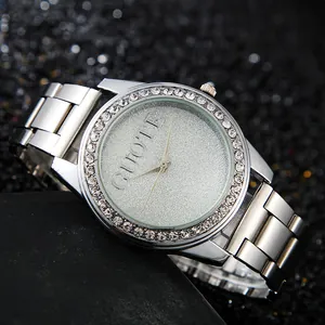 Montre à Quartz pour Femme avec Cadran Givré Dégradé et Bracelet en Alliage Incrusté de Strass Montre-Bracelet pour Cadeau