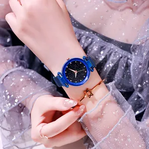 Damen Quarzuhr mit Sternenhimmel-Zifferblatt, Milanaise-Magnetarmband und Stern-Armband