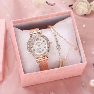 Set orologio da donna oro rosa con cinturino a maglia e bracciale a stella in confezione