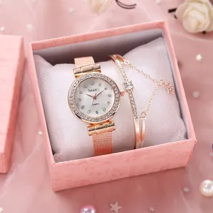 Orologio al Quarzo da Donna Oro Rosa Con Strass Numeri Romani Quadrante in Madreperla Cinturino in Maglia Bracciale Gioielli