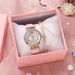 Élégante Montre à Quartz pour Femme avec Bracelet Verre Taillé Diamant Strass Boîtier en Alliage Bracelet en Similicuir Montre-Bracelet Décontractée