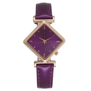 Montre mode pour femme avec cadran violet en forme de losange et boîtier en or rose