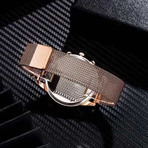 Montre d'affaires en or rose avec bracelet milanais magnétique et dos en acier inoxydable