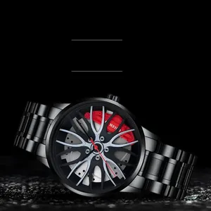 Détail du cadran de montre jante de voiture avec étrier rouge et bracelet noir en acier