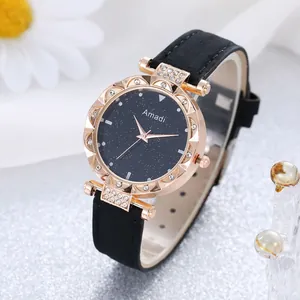 Reloj de mujer cielo estrellado con correa de cuero esmerilado y bisel de pedrería