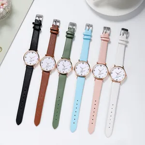 Set de montres à quartz pour femmes avec cadrans cœur colorés et bracelets en simili