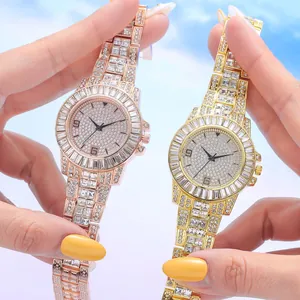 Montre à Quartz de Luxe avec Strass pour Femme Bracelet en Alliage Diamant Analogique Ronde pour Fête Robe Bijoux