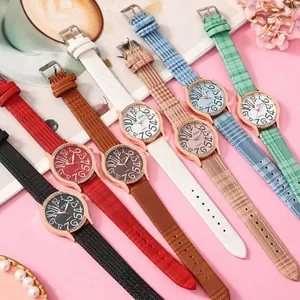 Montre à Quartz de Mode pour Femmes Boîtier en Alliage de Strass Grands Chiffres Arabes Bracelet en Similicuir Montre-Bracelet