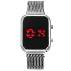 Silberne quadratische LED-Digitaluhr mit Magnet-Netzarmband und roter Anzeige