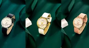 Vue détaillée de montres en cuir noir, blanc et rose avec cadran Love et cœurs sertis