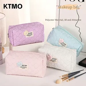 Quilted Bear Makeup Bag Cute Portable Cosmetic Storage Pouch For Travel Women High Appearance Bubble Texture Toiletry Bag