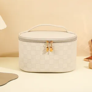 Trousse à Maquillage en Cuir PU Imperméable Organisateur de Toilette Portable Motif Damier Double Fermeture Éclair