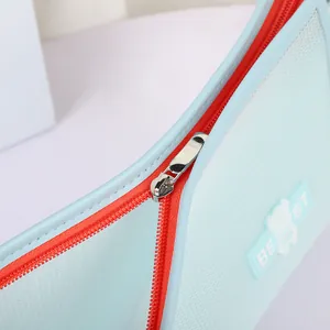 Minimalist Mesh Makeup Bag Large Capacity Portable Toiletry Storage Bag For Women Travel Wash Bag With Cartoon Bear Patch