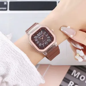 Orologio al quarzo quadrato con quadrante marrone e numeri arabi su cassa resina