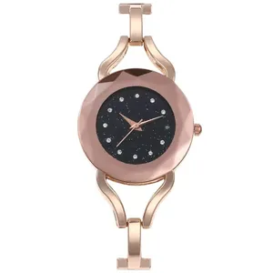 Damen Quarzuhr in Roségold mit Sternenhimmel-Zifferblatt und hohlem Armbanddesign