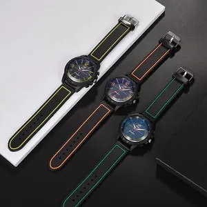 Set de 3 montres de sport à quartz pour homme avec surpiqûres colorées contrastées