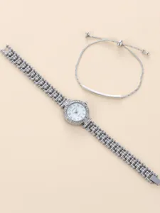 Set orologio al quarzo lusso da donna e bracciale regolabile in tonalità argento