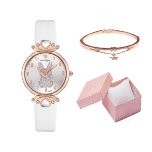 Women's quartz watch gift set with white leather strap and glitter rabbit dial pattern
